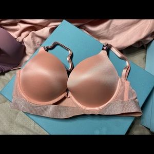 Victoria Secret Very Sexy Push Up Bra 34B